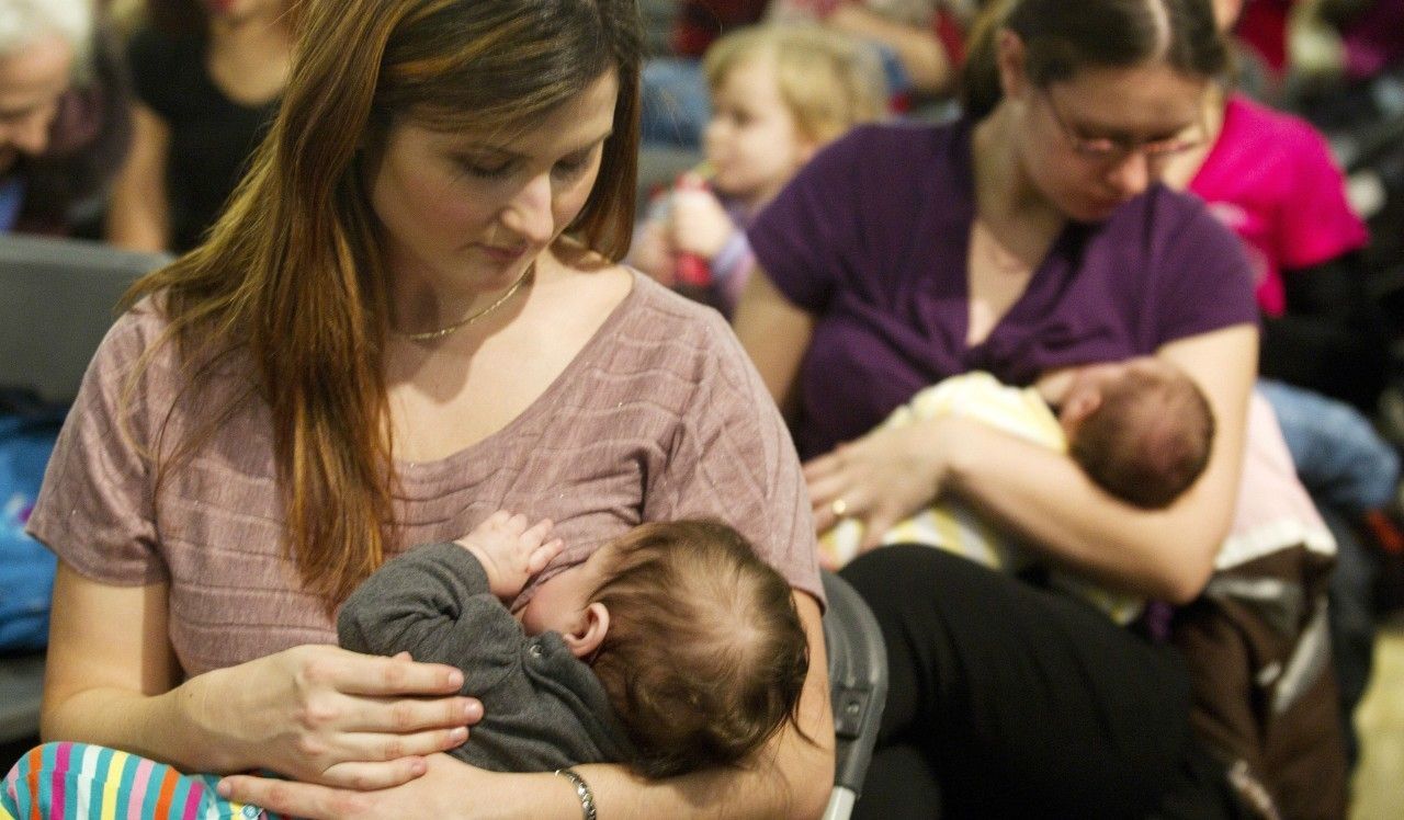 You Won’t Believe The Humiliation This Mom Faced For Breastfeeding Her Baby