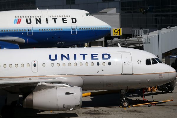 Tragedy On United Airlines Leaves Pet Owner Mourning